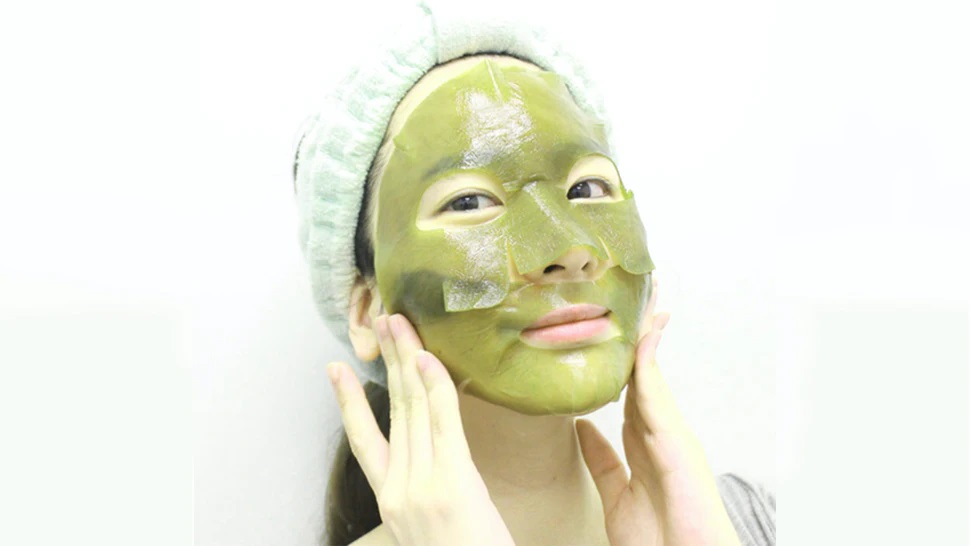 Beauty-in-the-Know: What Exactly Does a Face Masks Do?