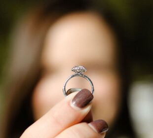 Choosing Fairtrade Engagement Rings for Your Proposal